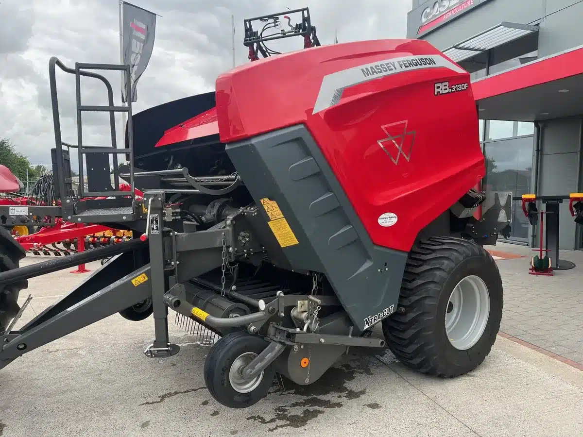 Massey Ferguson 3130